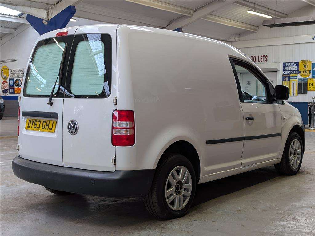 <p>2013 VOLKSWAGEN CADDY C20 TDI 75</p>