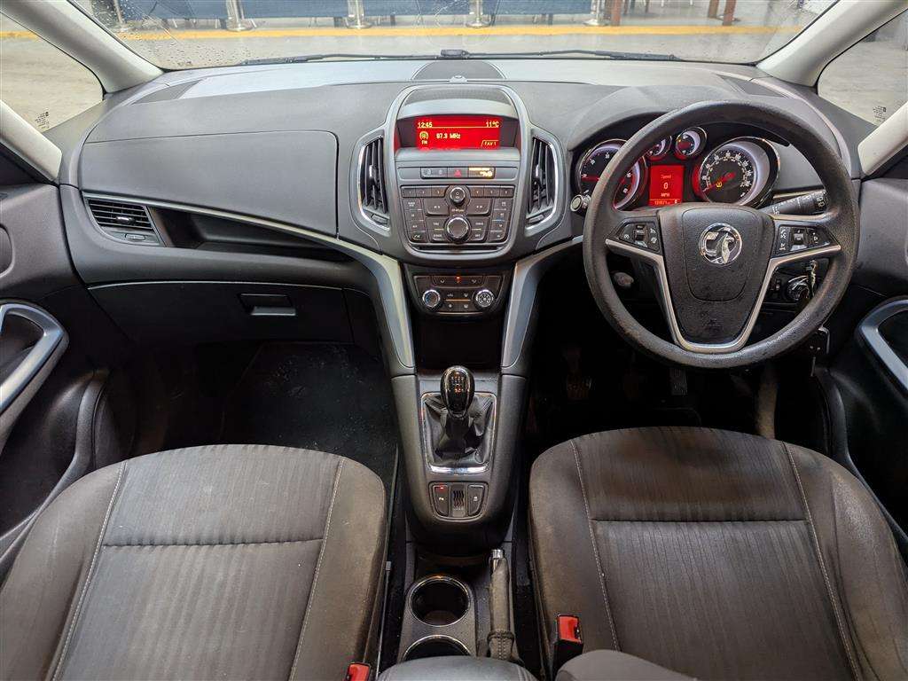 <p>2014 VAUXHALL ZAFIRA TOURER EXCLUSIV CD</p>