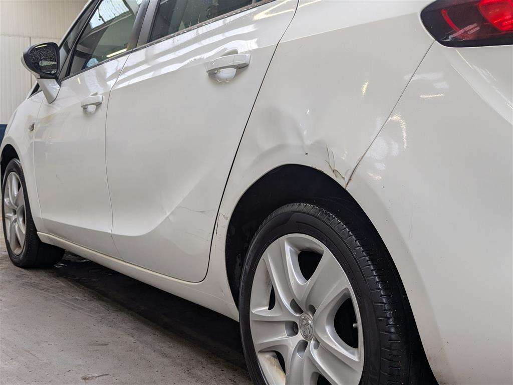 <p>2014 VAUXHALL ZAFIRA TOURER EXCLUSIV CD</p>