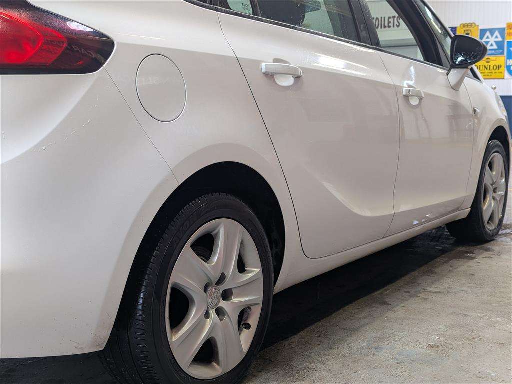 <p>2014 VAUXHALL ZAFIRA TOURER EXCLUSIV CD</p>