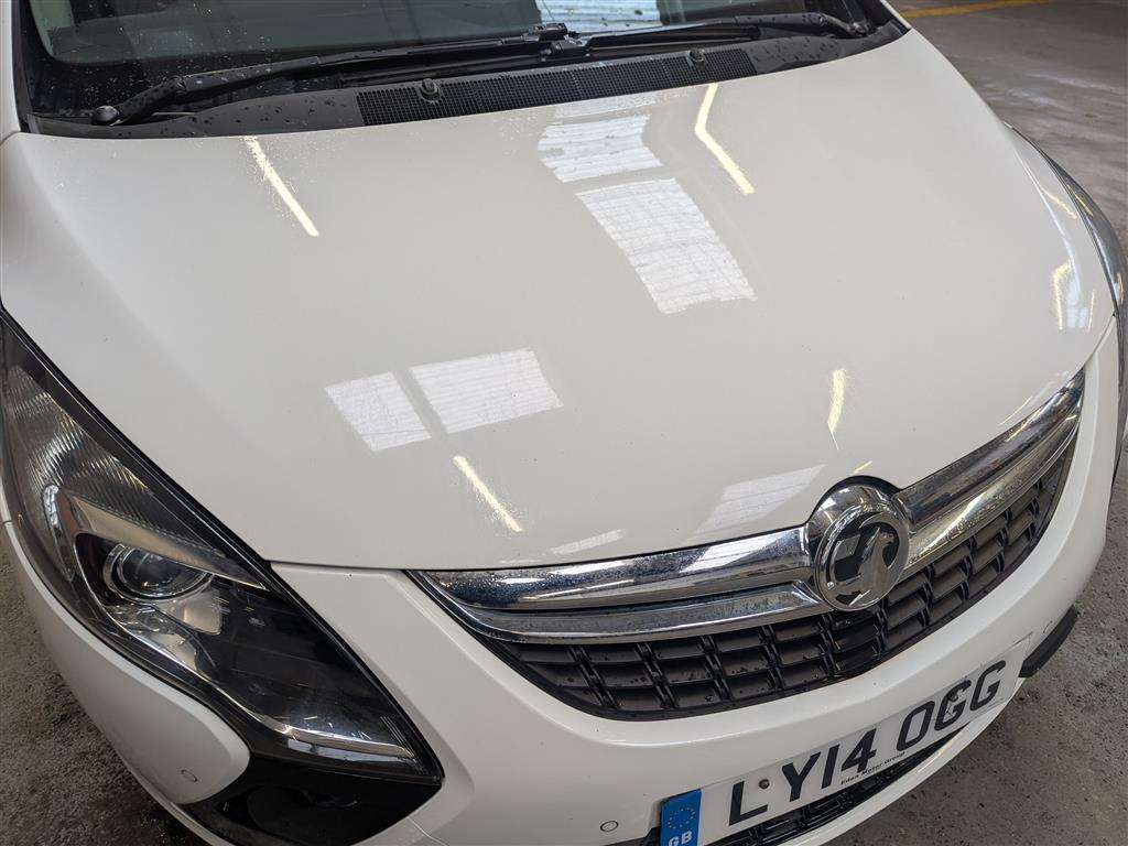 <p>2014 VAUXHALL ZAFIRA TOURER EXCLUSIV CD</p>