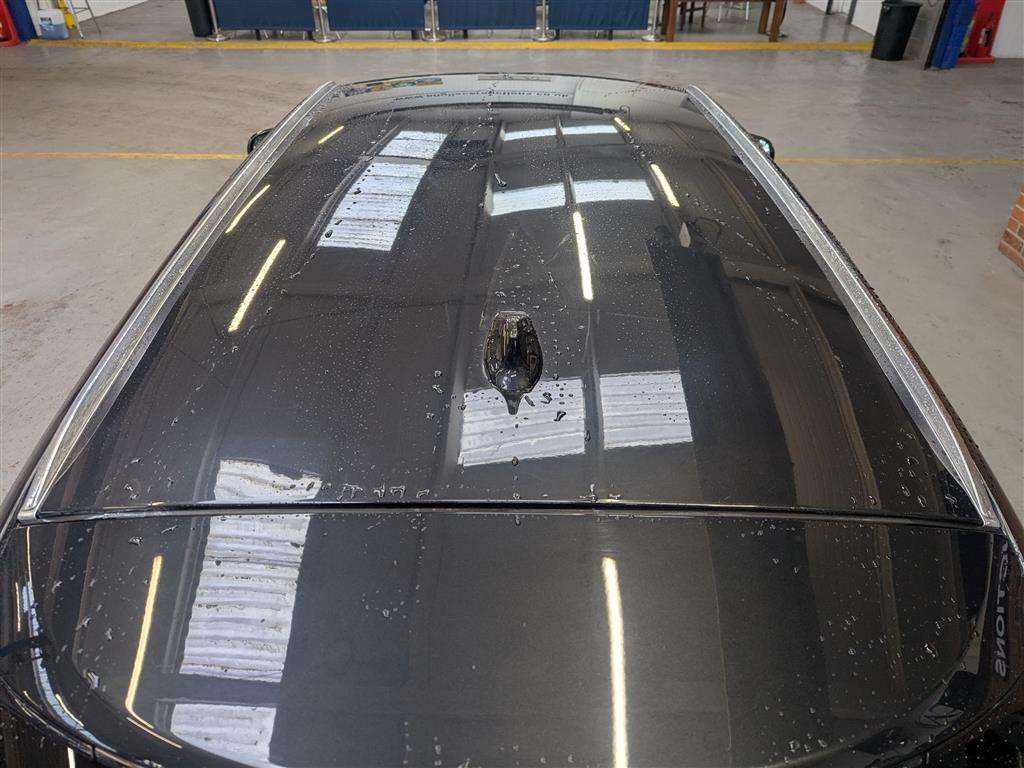 <p>2015 JAGUAR XF PORTFOLIO SPORTBRAKE D</p>