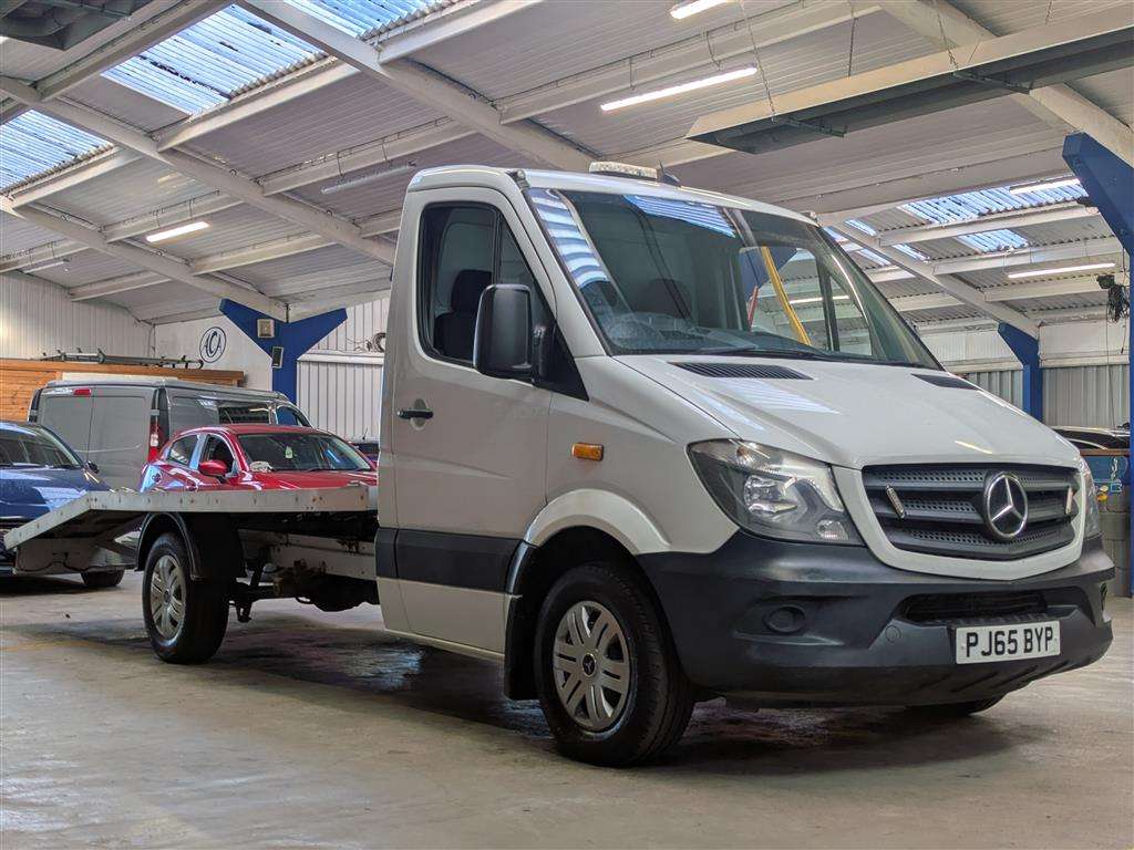 <p>2015 MERCEDES-BENZ SPRINTER 313 CDI</p>