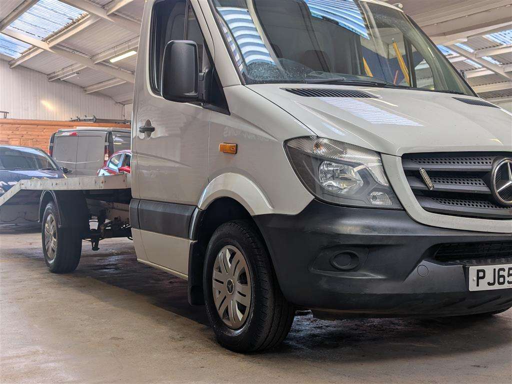 <p>2015 MERCEDES-BENZ SPRINTER 313 CDI</p>