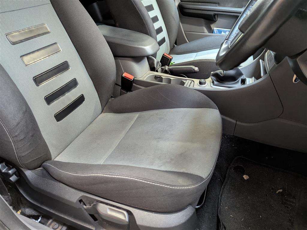 <p>2010 FORD FOCUS ZETEC 125</p>