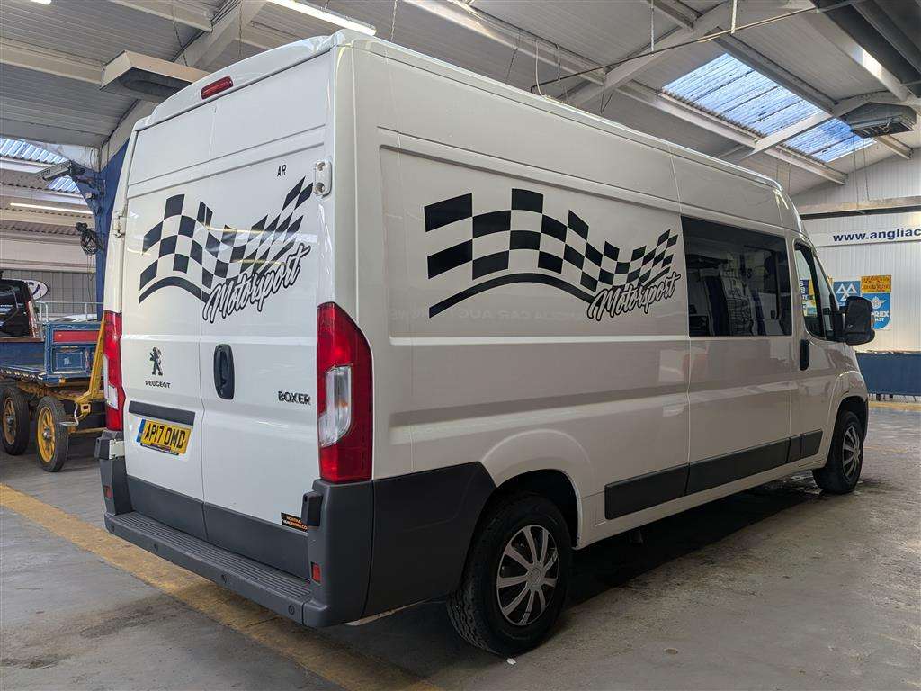 <p>2017 PEUGEOT BOXER 335 PRO L3H2 BLUE H RACE VAN</p>