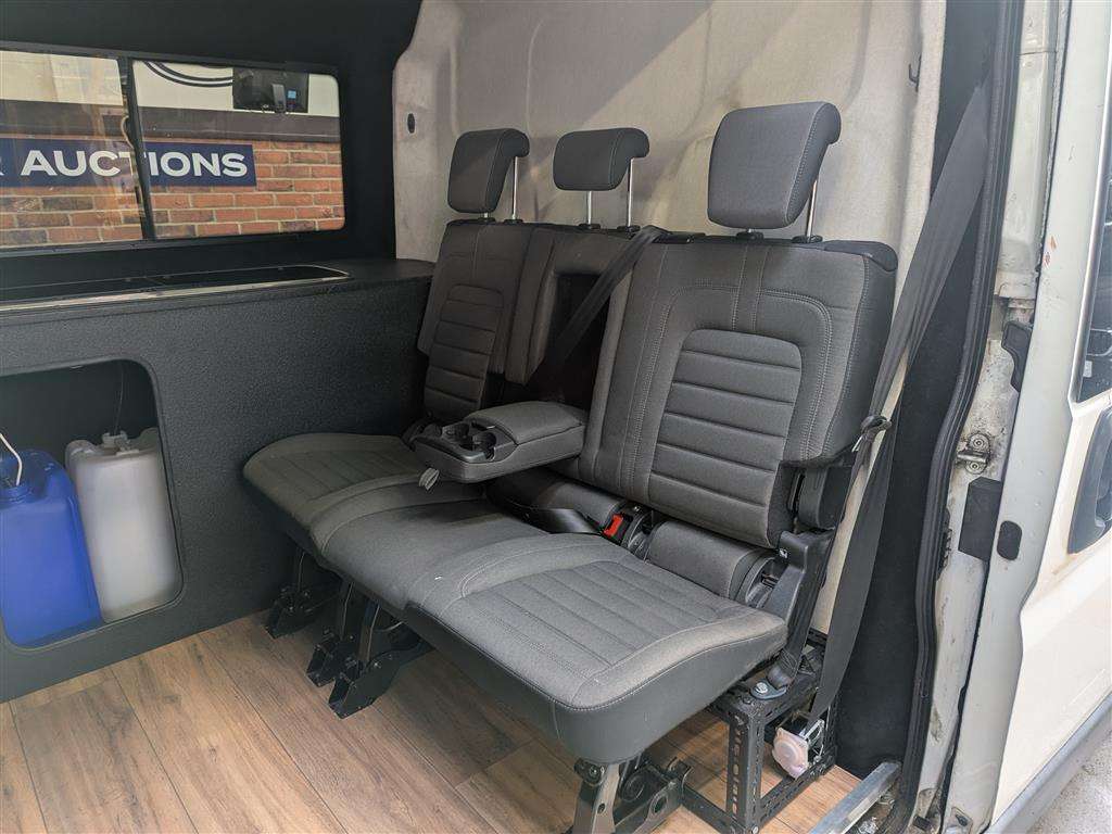<p>2017 PEUGEOT BOXER 335 PRO L3H2 BLUE H RACE VAN</p>
