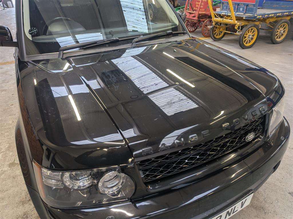 <p>2013 LAND ROVER R ROVER SPORT HSE BLACK S</p>