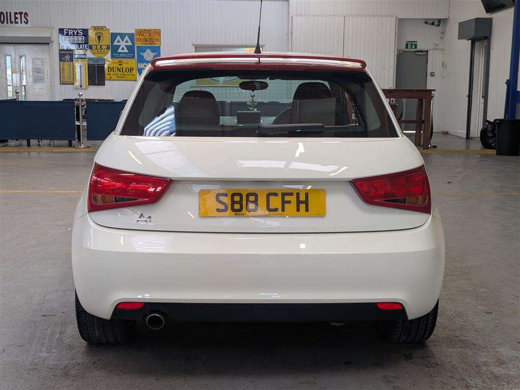 <p>2012 AUDI A1 COMPETITION LINE TDI</p>