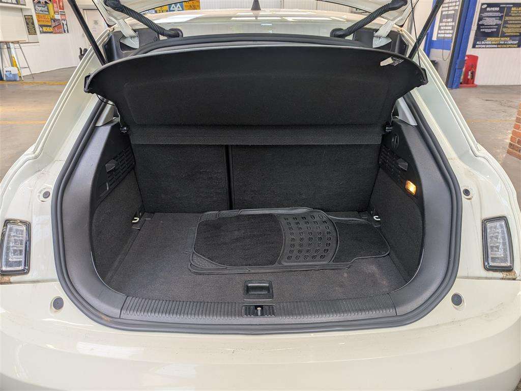 <p>2012 AUDI A1 COMPETITION LINE TDI</p>