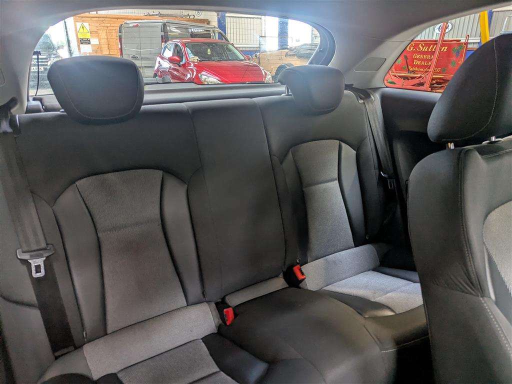 <p>2012 AUDI A1 COMPETITION LINE TDI</p>