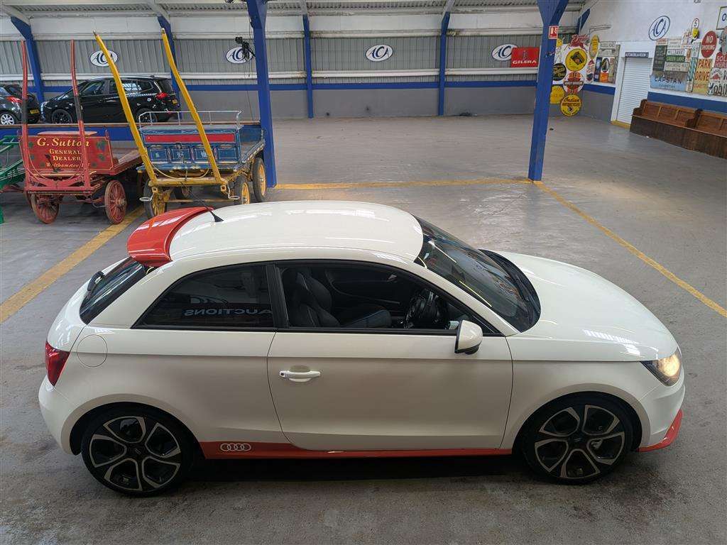 <p>2012 AUDI A1 COMPETITION LINE TDI</p>