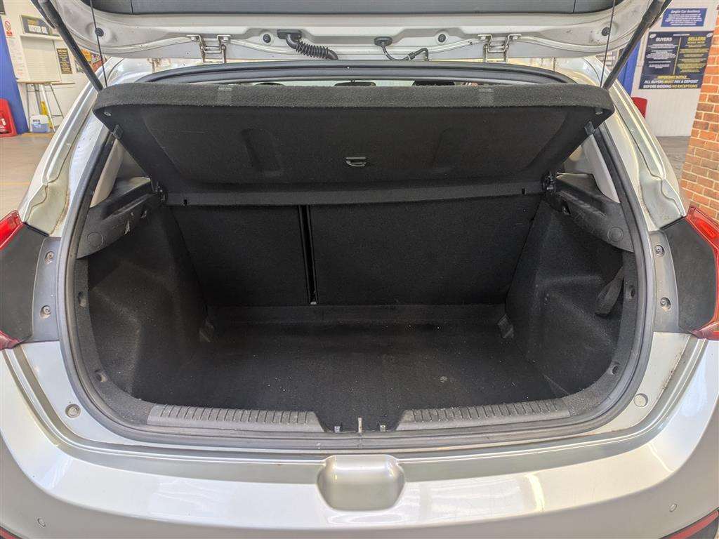 <p>2014 KIA CEED VR7 CRDI</p>