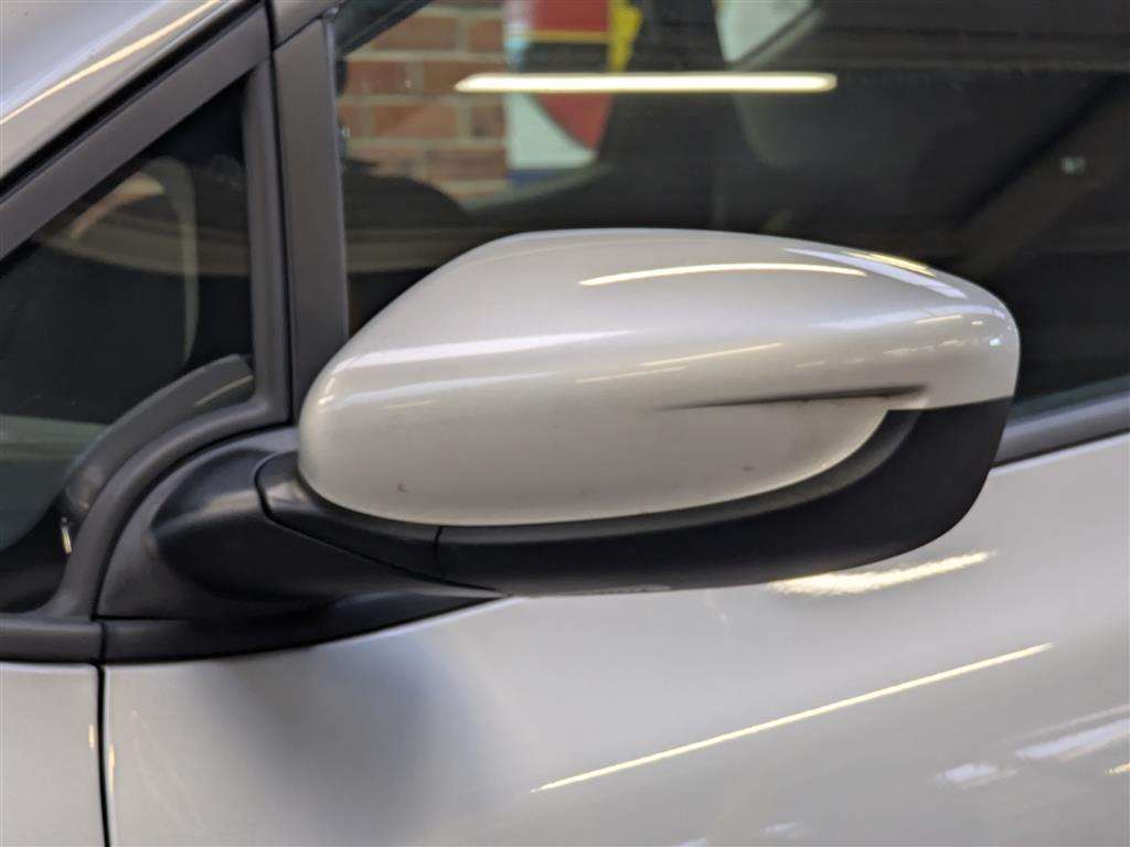 <p>2014 KIA CEED VR7 CRDI</p>