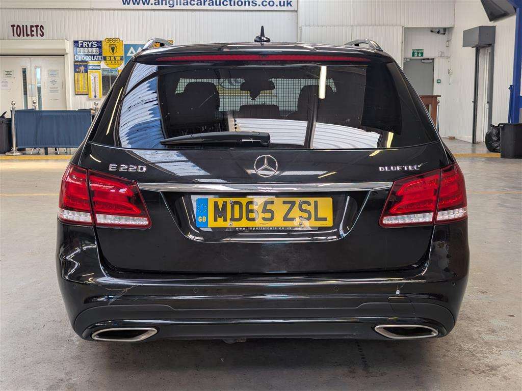<p>2015 MERCEDES-BENZ E220 AMG NIGHT ED BLUETEC</p>