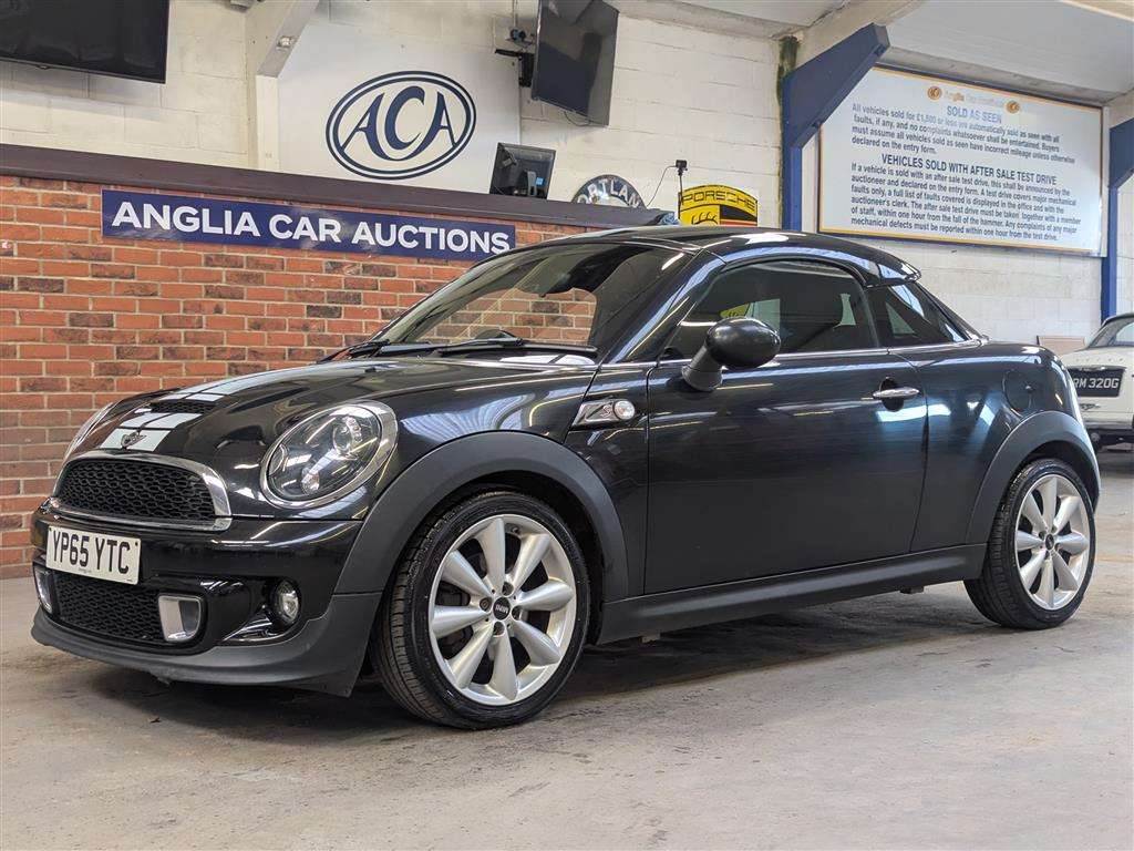 <p>2015 MINI COOPER SD</p>