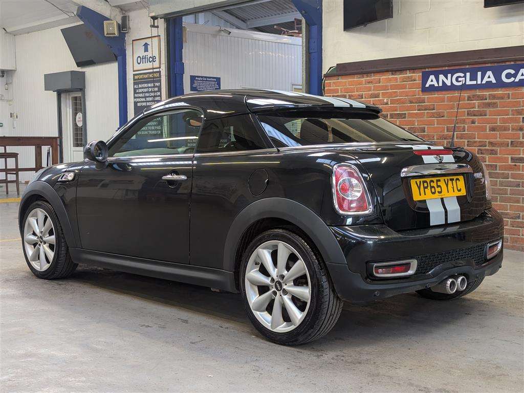 <p>2015 MINI COOPER SD</p>