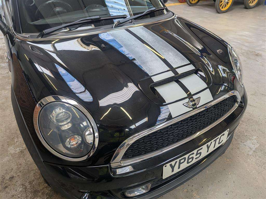 <p>2015 MINI COOPER SD</p>