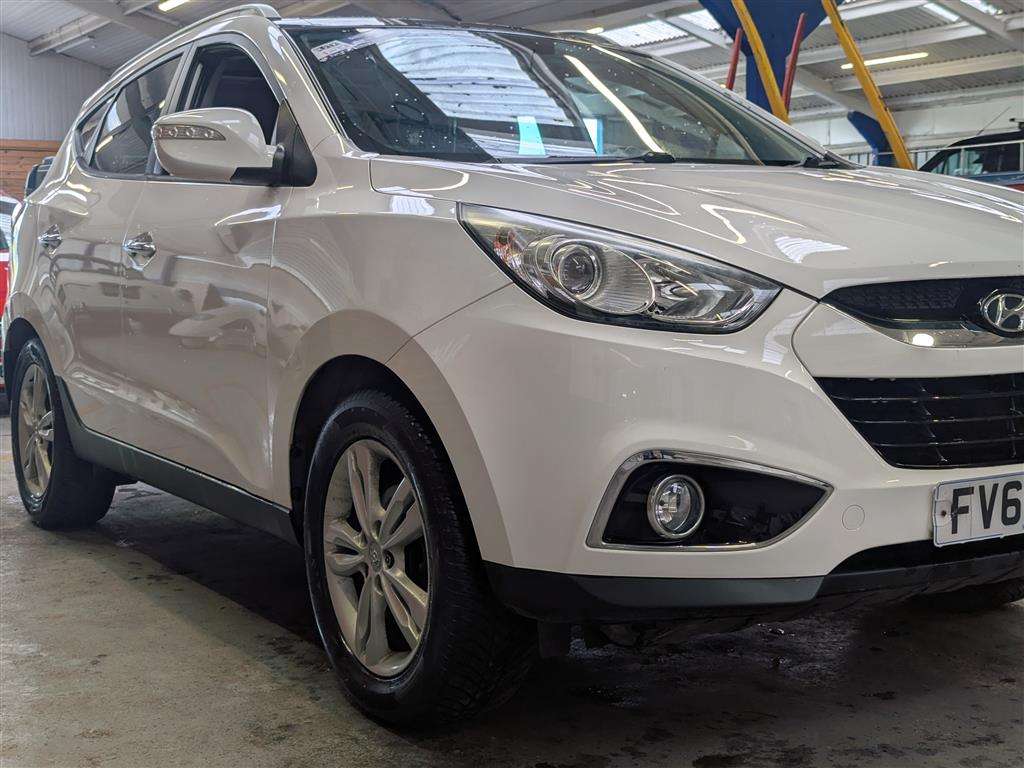 <p>2012 HYUNDAI IX35 PREMIUM 2WD CRDI</p>