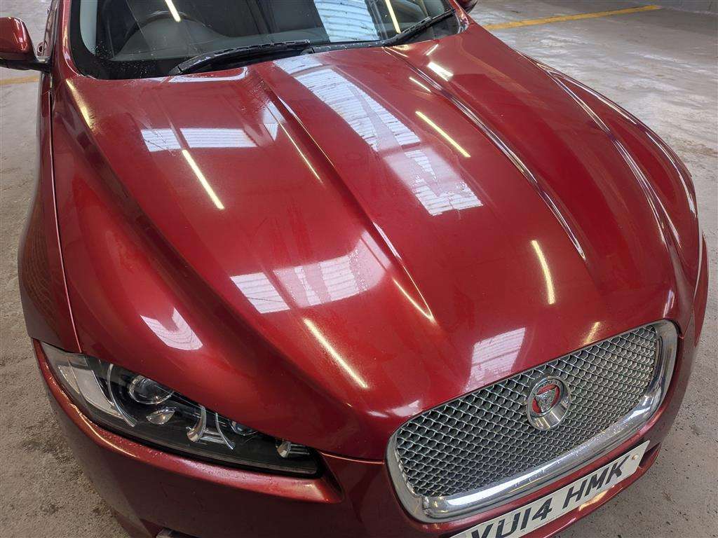 <p>2014 JAGUAR XF LUXURY V6 D AUTO</p>
