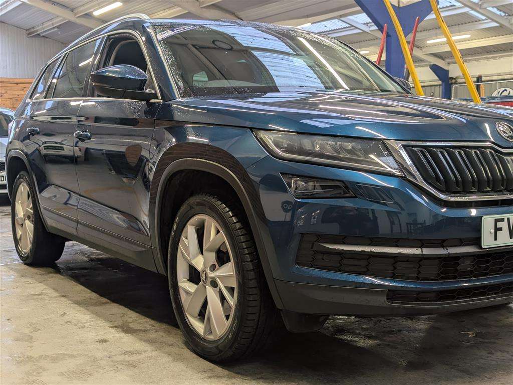 <p>2017 SKODA KODIAQ EDITION TDI SCR 4X</p>
