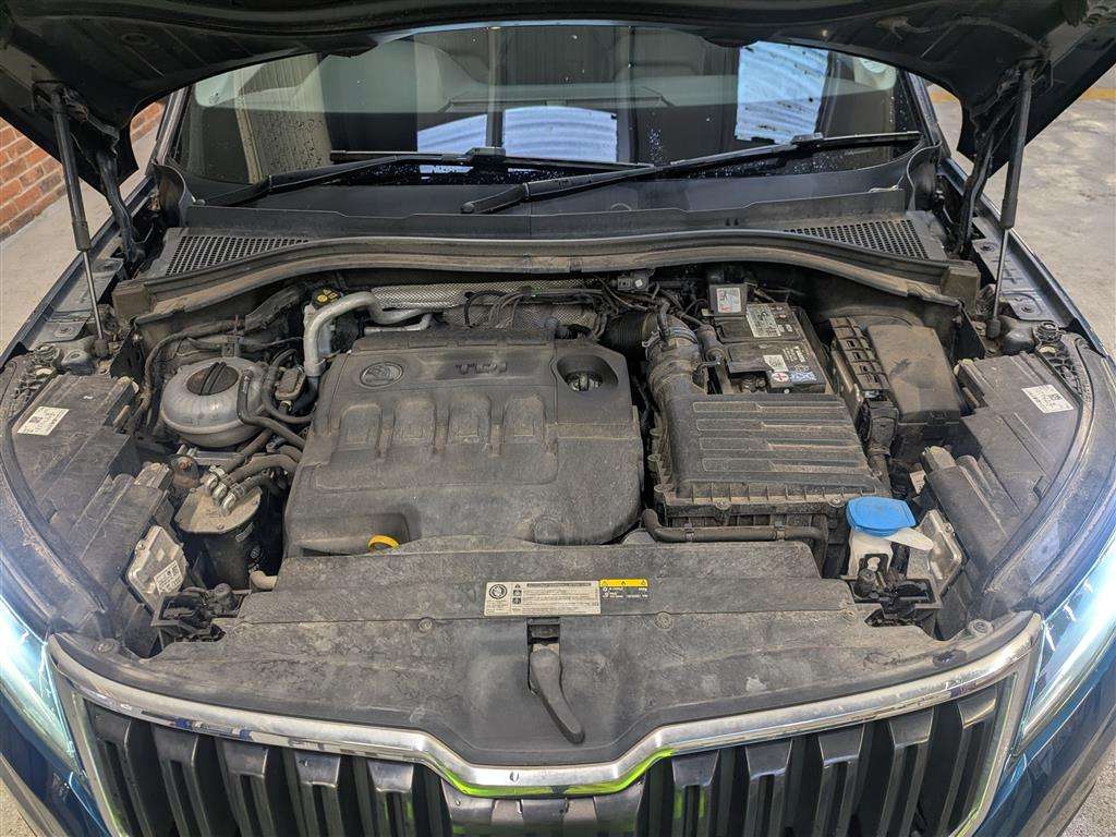 <p>2017 SKODA KODIAQ EDITION TDI SCR 4X</p>