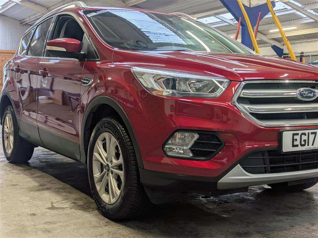 <p>2017 FORD KUGA TITANIUM TDCI 4X4 AU</p>