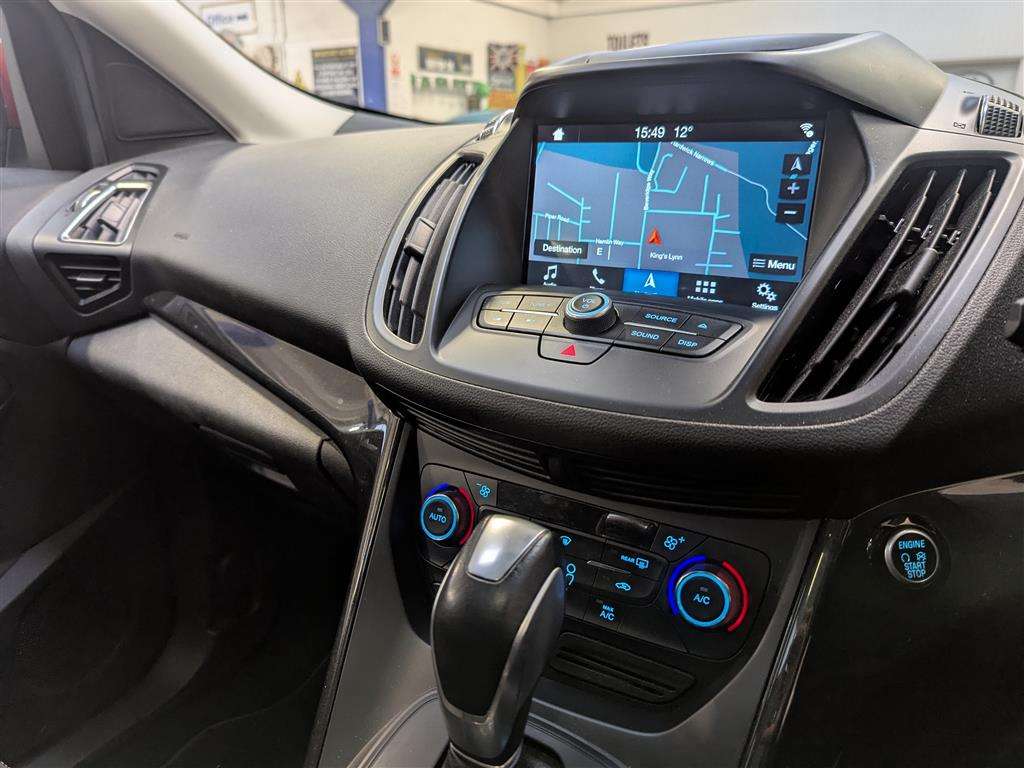 <p>2017 FORD KUGA TITANIUM TDCI 4X4 AU</p>