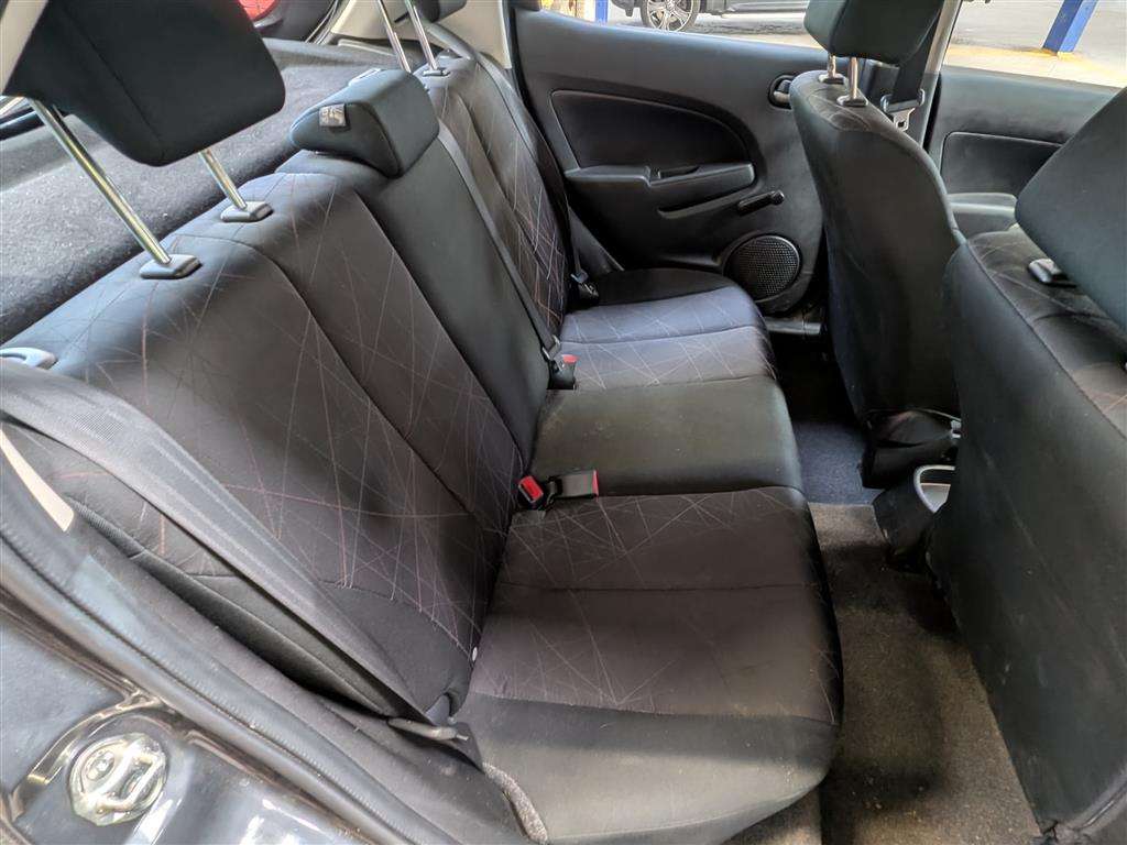 <p>2014 MAZDA 2 TS2</p>