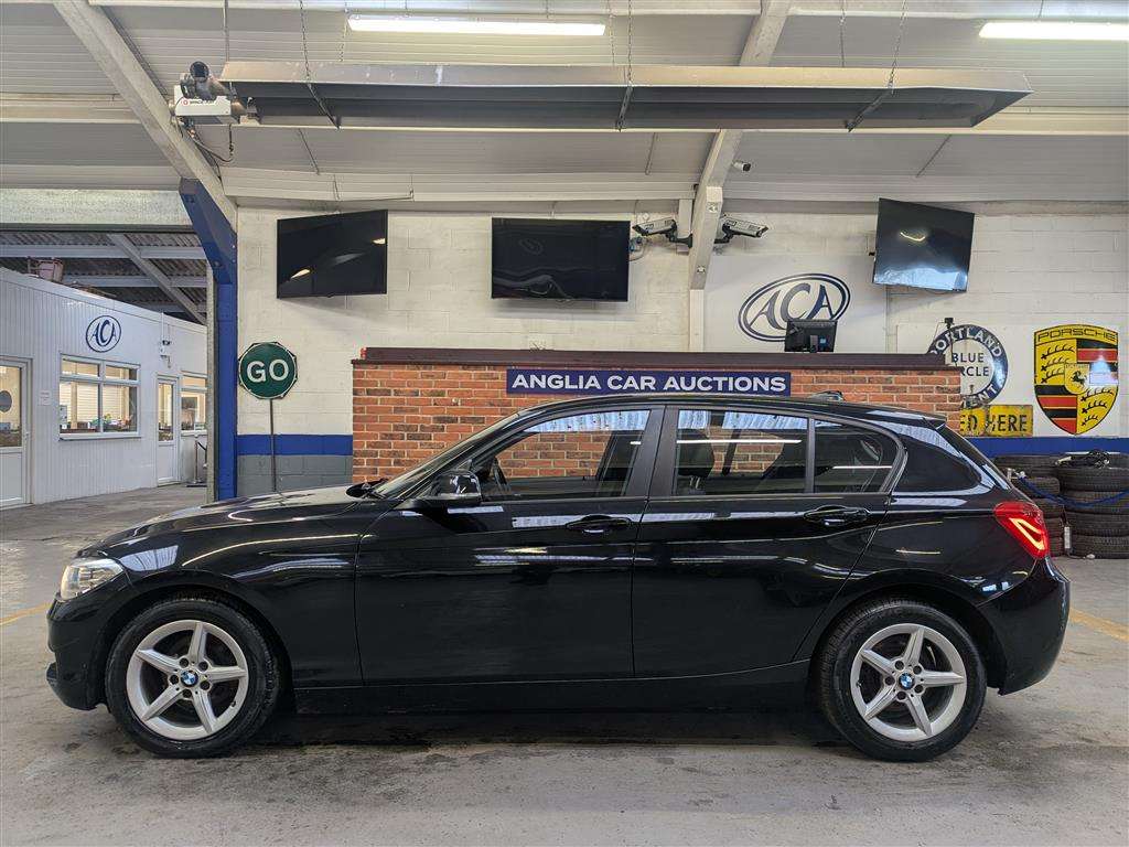 <p>2017 BMW 116D ED PLUS</p>