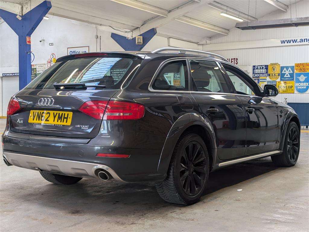 <p>2012 AUDI A4 ALLROAD TDI QUATTRO AUTO</p>