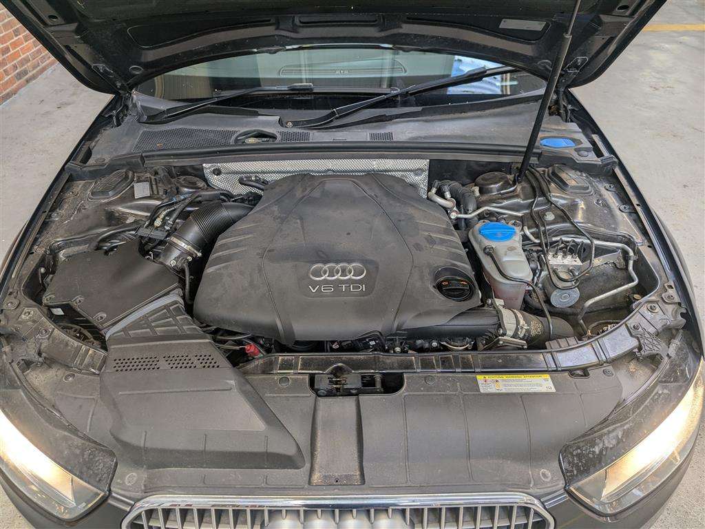 <p>2012 AUDI A4 ALLROAD TDI QUATTRO AUTO</p>