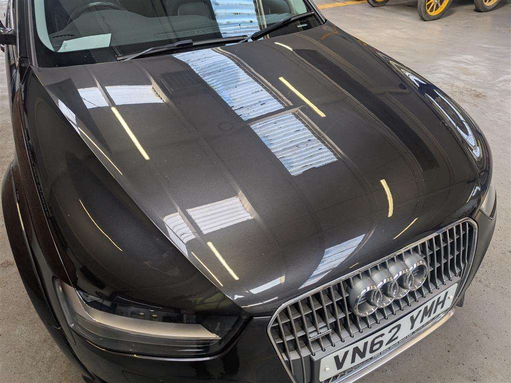 <p>2012 AUDI A4 ALLROAD TDI QUATTRO AUTO</p>