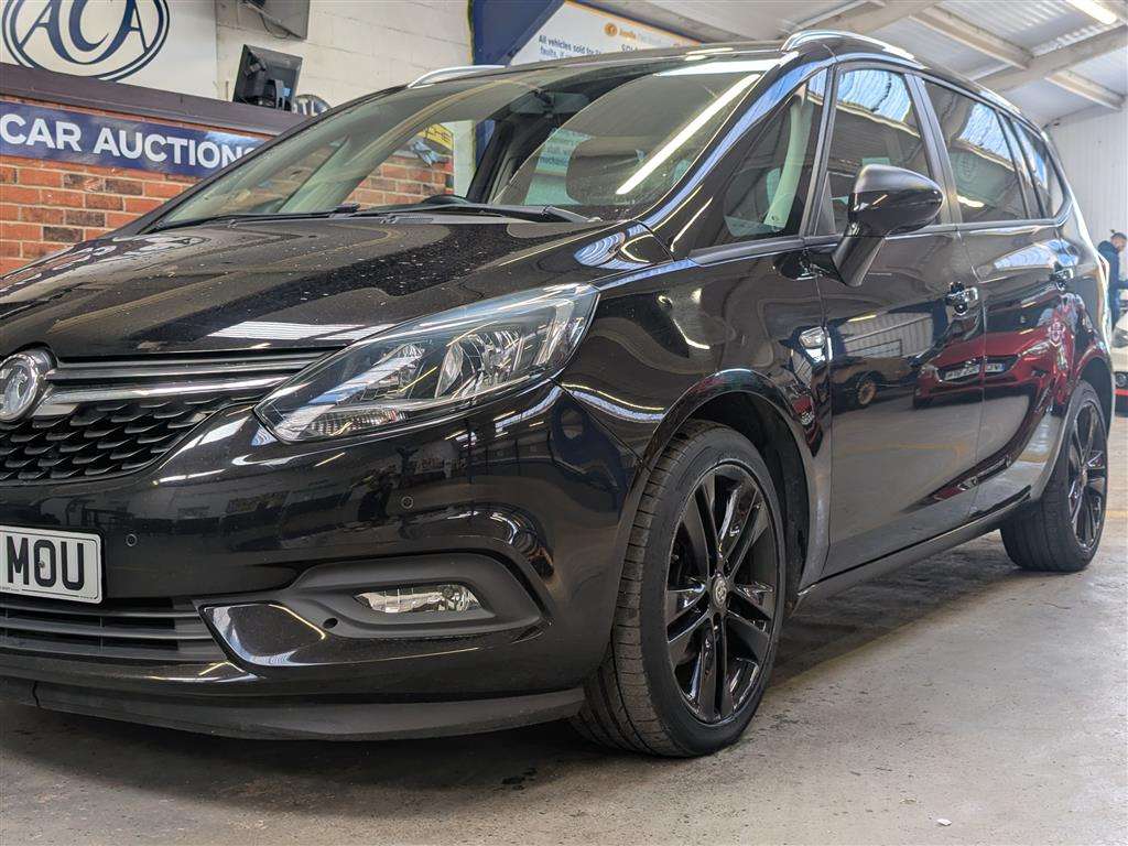 <p>2014 VAUXHALL ZAFIRA EXCLUSIV</p>