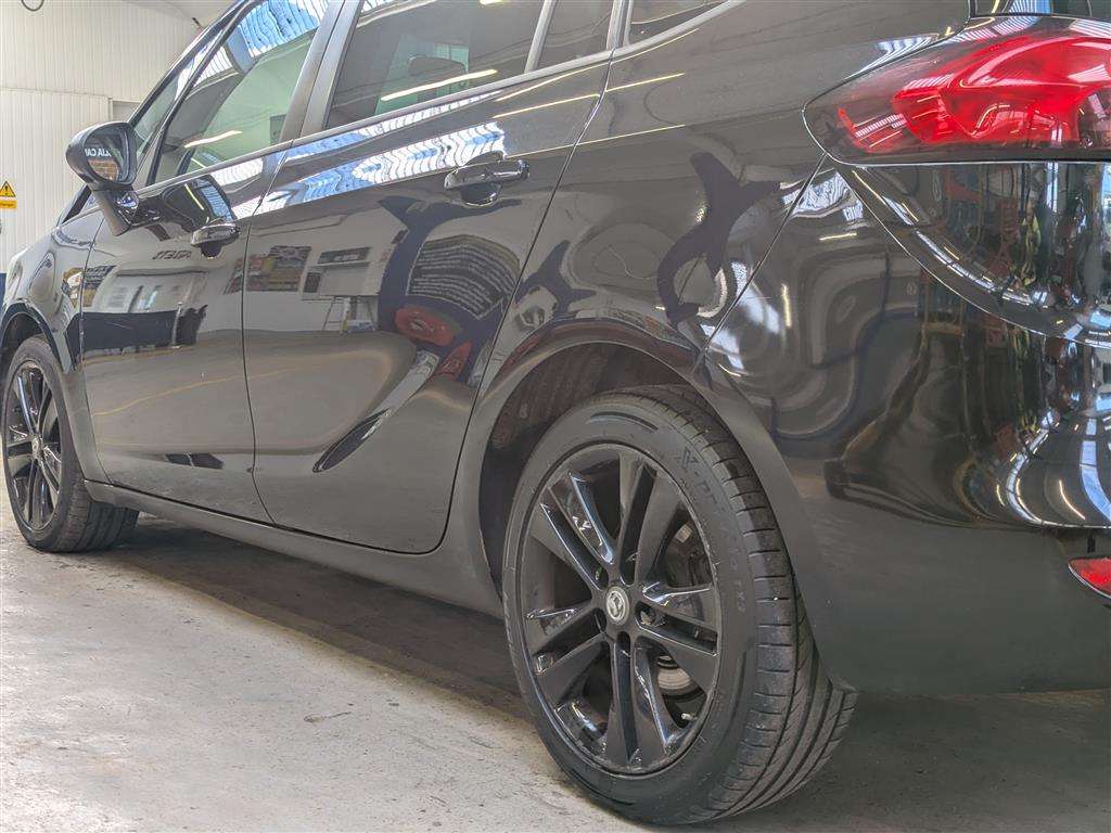 <p>2014 VAUXHALL ZAFIRA EXCLUSIV</p>