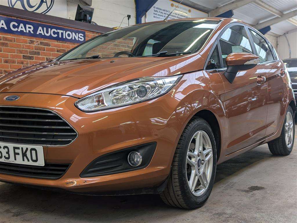 <p>2013 FORD FIESTA ZETEC</p>