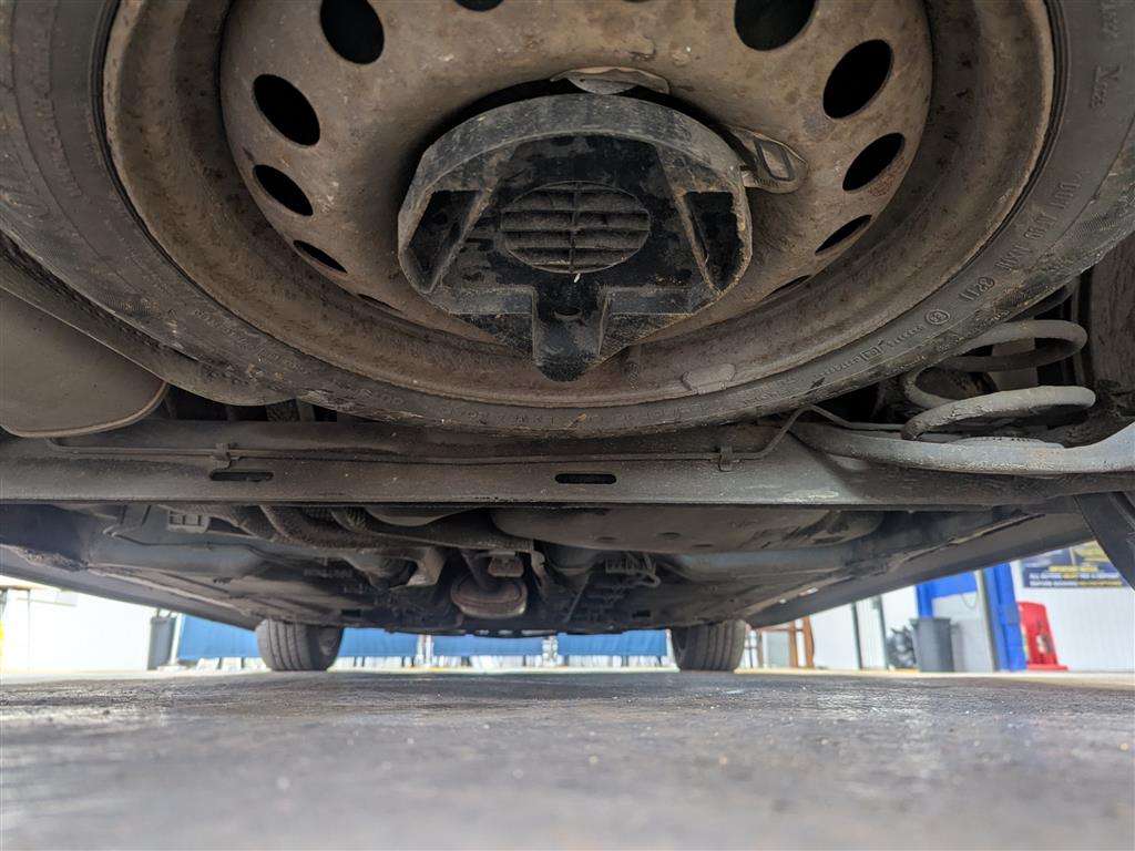 <p>2011 RENAULT CLIO DYNAMIQUE TOMTOM TCE</p>