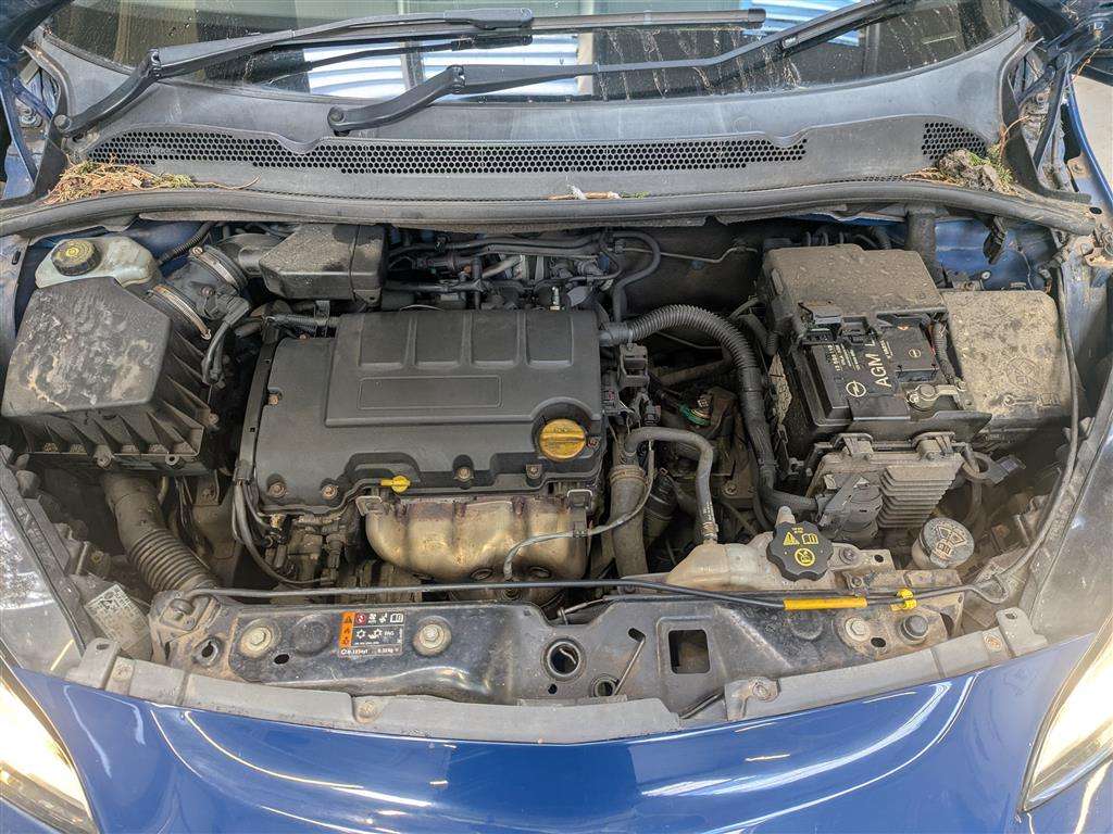 <p>2019 VAUXHALL CORSA SRI VX-LINE NAV BLA</p>