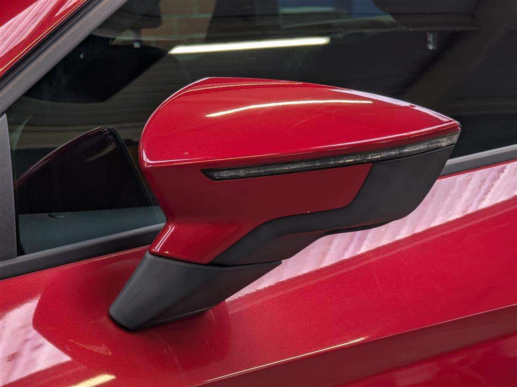 <p>2018 SEAT LEON FR TECHNOLOGY TDI</p>