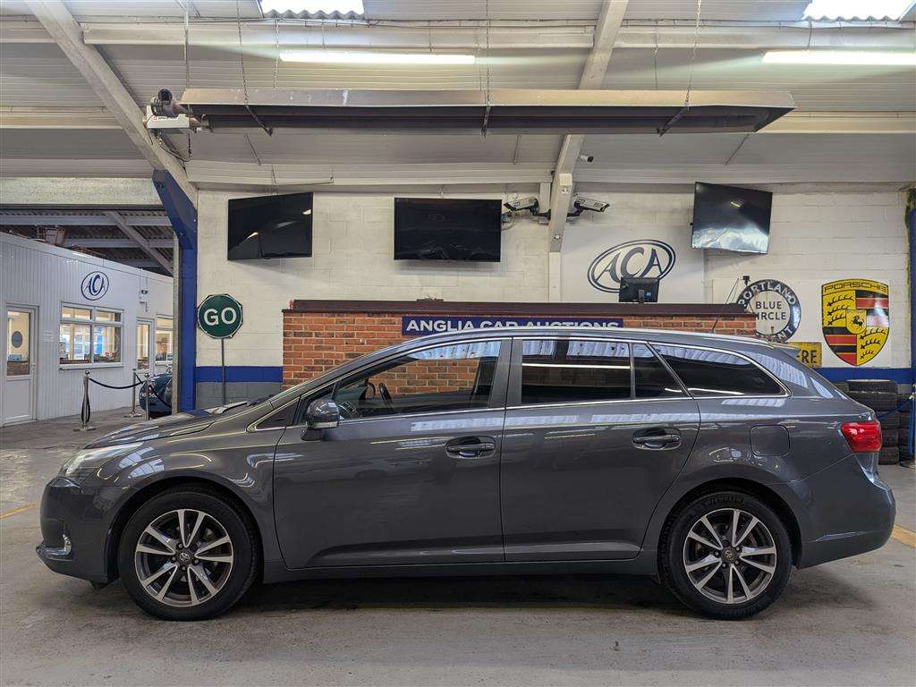 <p>2013 TOYOTA AVENSIS ICON D-4D</p>