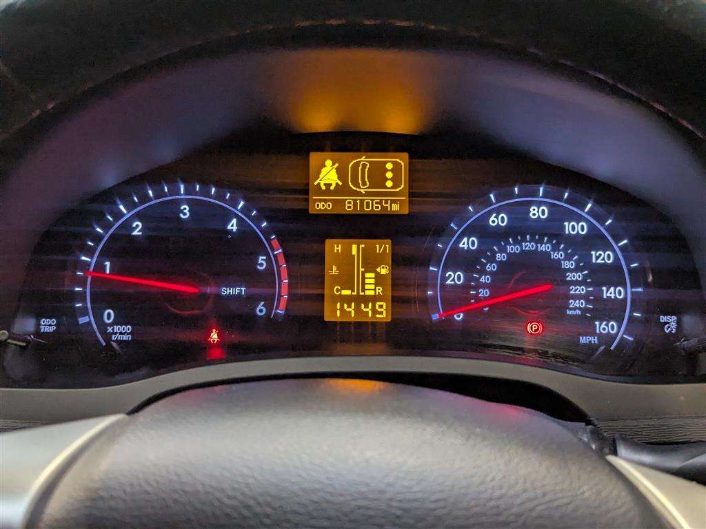 <p>2013 TOYOTA AVENSIS ICON D-4D</p>