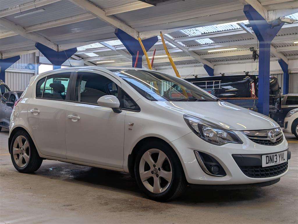 <p>2013 VAUXHALL CORSA SXI AC</p>
