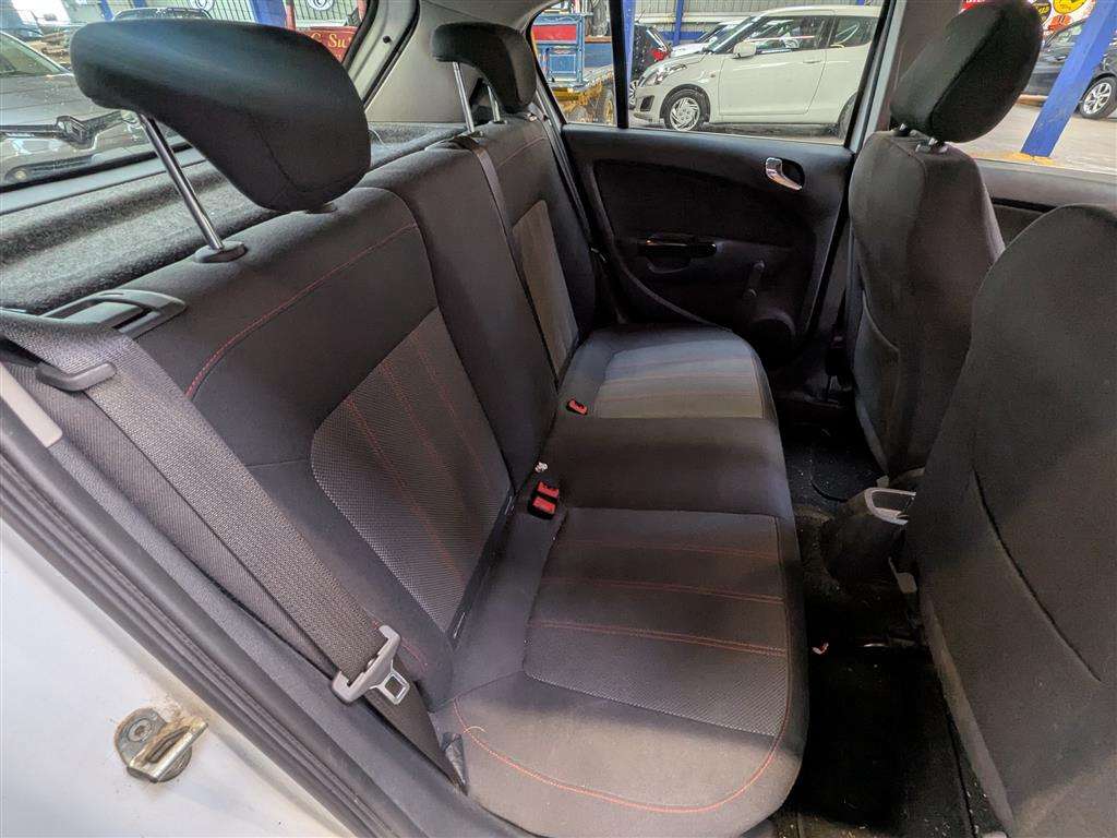<p>2013 VAUXHALL CORSA SXI AC</p>