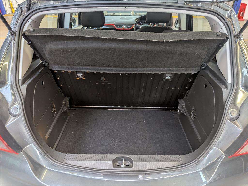 <p>2018 VAUXHALL CORSA SRI</p>