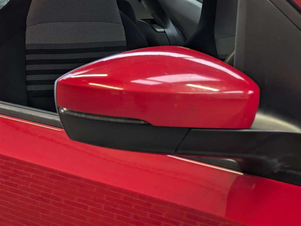 <p>2016 VOLKSWAGEN MOVE UP</p>