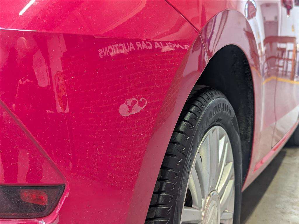 <p>2016 VOLKSWAGEN MOVE UP</p>