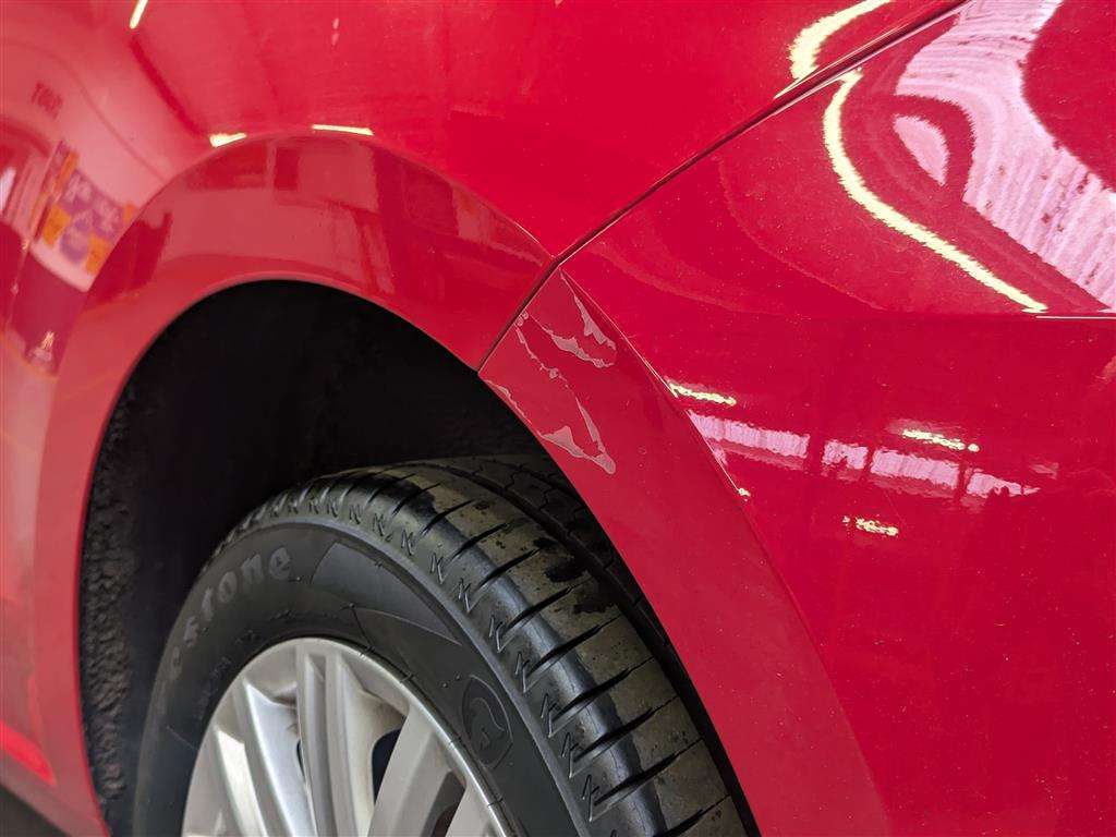 <p>2016 VOLKSWAGEN MOVE UP</p>