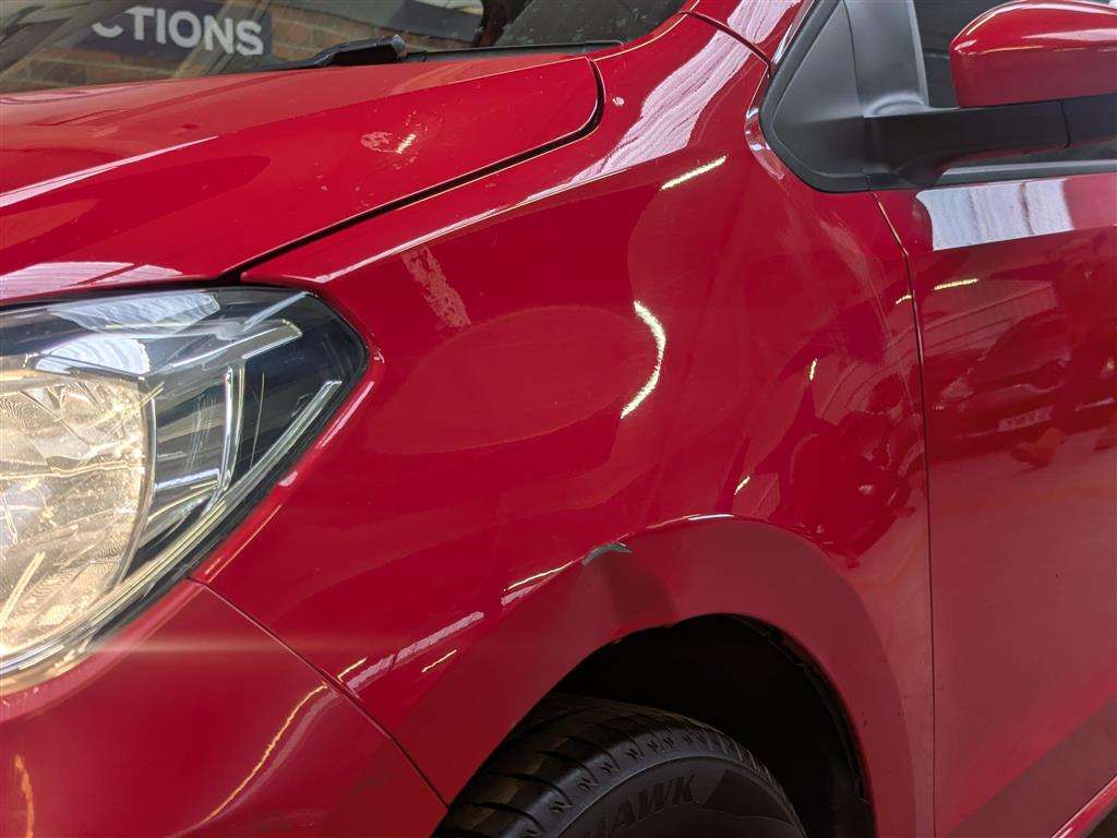 <p>2016 VOLKSWAGEN MOVE UP</p>