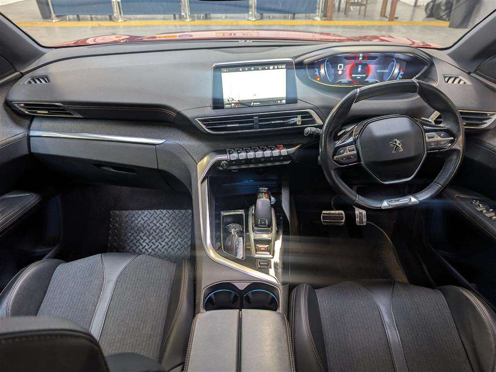 <p>2019 PEUGEOT 3008 GT LINE PREM P-TECH</p>