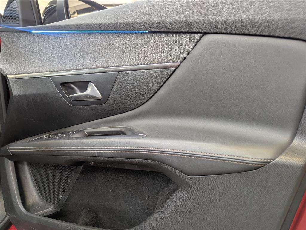 <p>2019 PEUGEOT 3008 GT LINE PREM P-TECH</p>